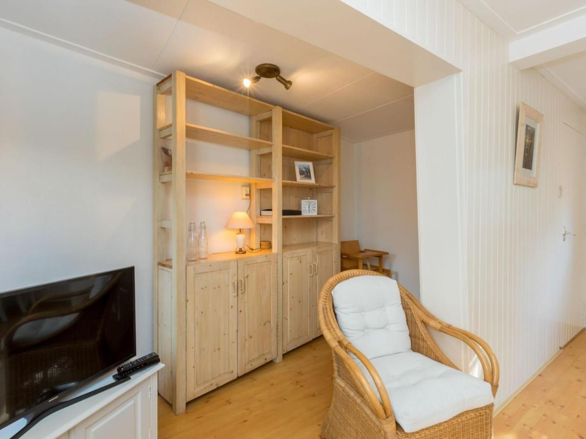 Quaint Holiday Home In Domburg With Terrace Экстерьер фото
