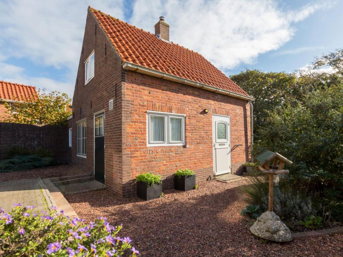 Quaint Holiday Home In Domburg With Terrace Экстерьер фото