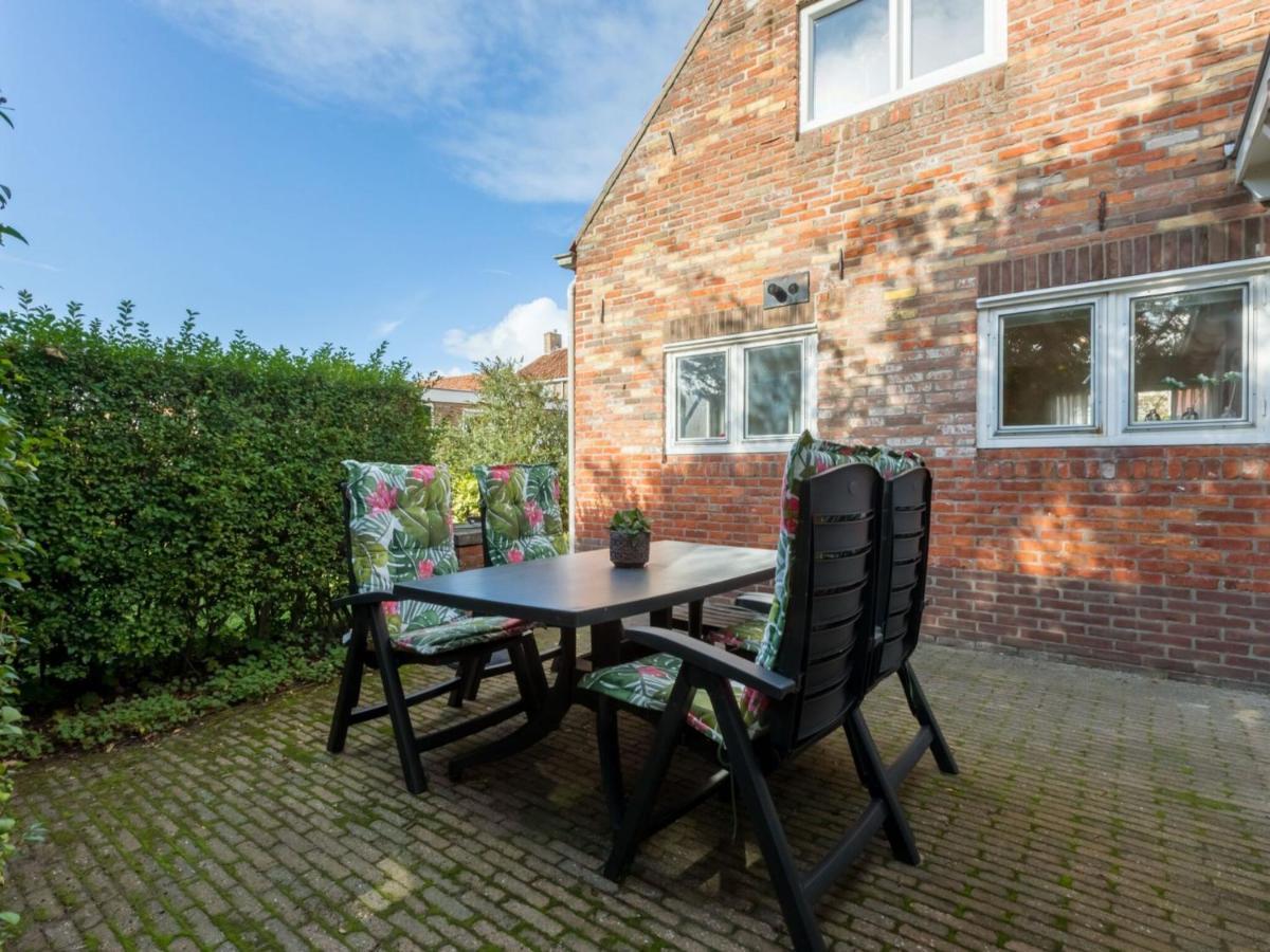 Quaint Holiday Home In Domburg With Terrace Экстерьер фото
