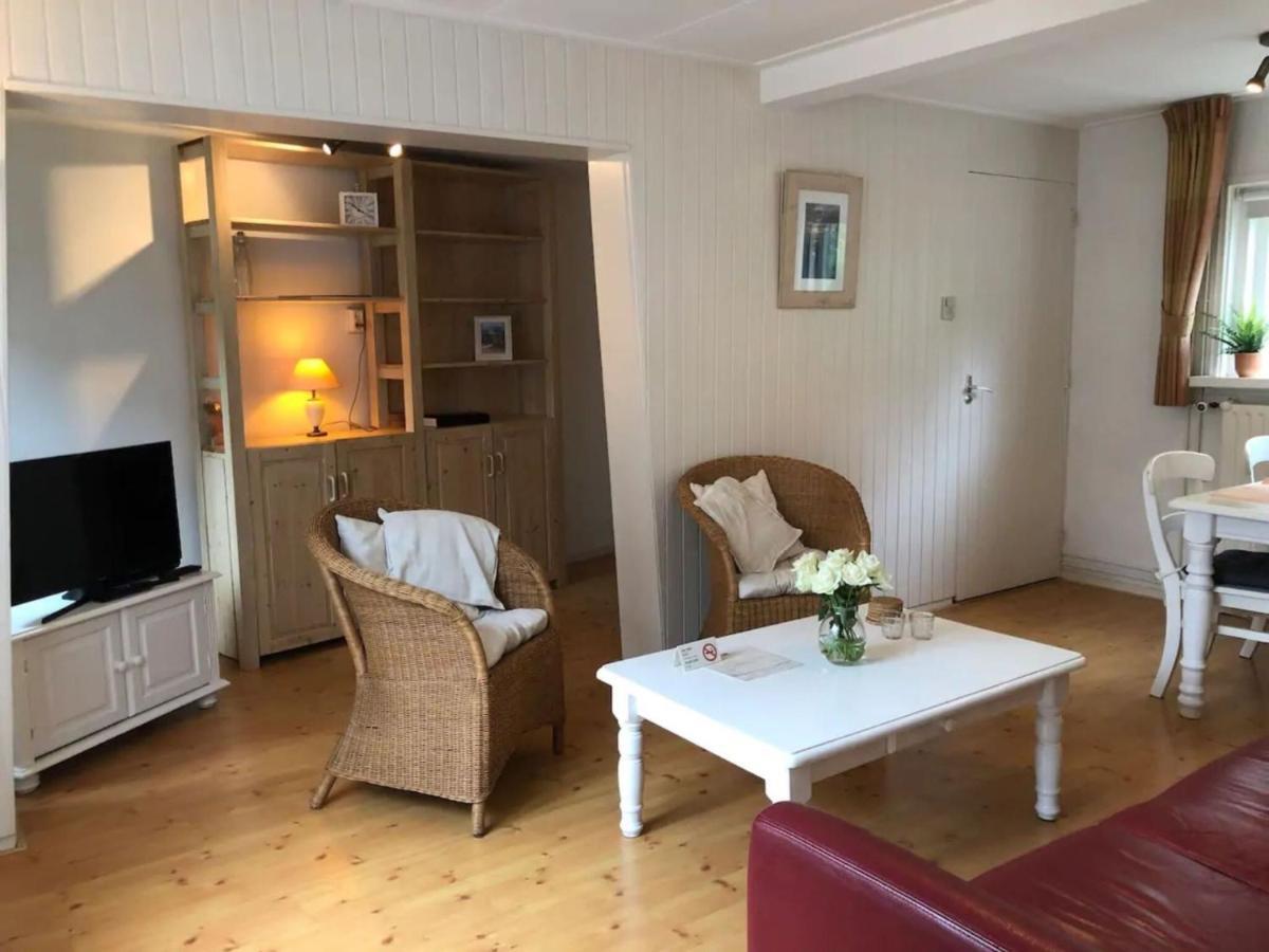 Quaint Holiday Home In Domburg With Terrace Экстерьер фото